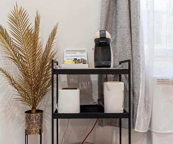 Cosy Au Coeur De L'ecusson - Arenes A 2 Min