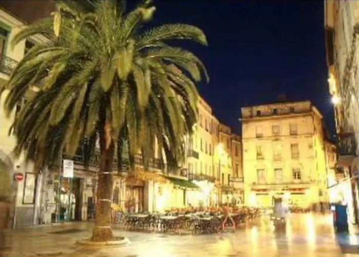 Cosy Au Coeur De L'ecusson - Arenes A 2 Min شقة نيم