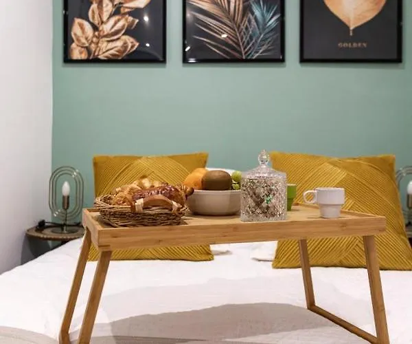 Cosy Au Coeur De L'ecusson - Arenes A 2 Min * نيم