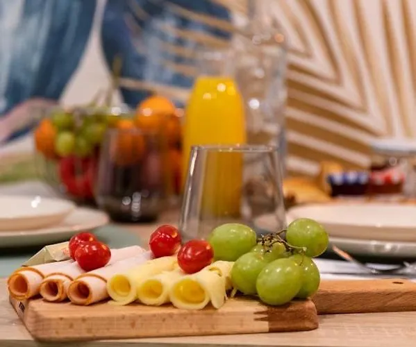 Cosy Au Coeur De L'ecusson - Arenes A 2 Min شقة *